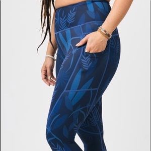 Zyia-Azul Paradise Pocket Light n Tight